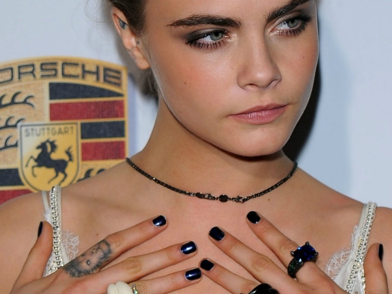 Σκούρο manicure! Είναι το αγαπημένο μας! Σκούρο manicure! Είναι το αγαπημένο μας!