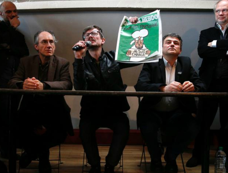 O αρχισυντάκτης του Charlie Hebdo μιλά πρώτη φορά για τα σκίτσα του Μωάμεθ O αρχισυντάκτης του Charlie Hebdo μιλά πρώτη φορά για τα σκίτσα του Μωάμεθ