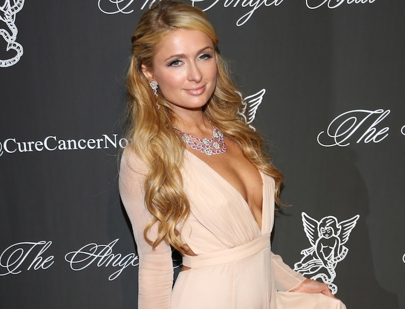 Paris Hilton: Ξέμεινε από ιδέες για το Halloween; (Τουλάχιστον είναι sexy)