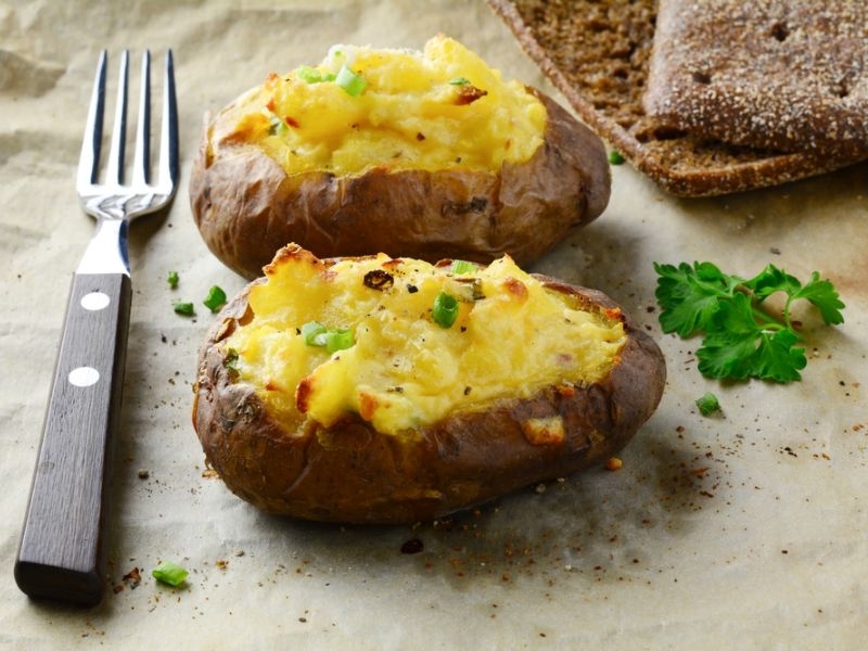Συνταγή υπερπαραγωγή (νόστιμη και εύκολη): Φτιάξε πατάτες σουφλέ