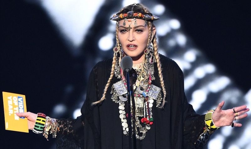 Πως η Madonna έκανε έξω φρενών τον πλανήτη σε 10 λεπτά