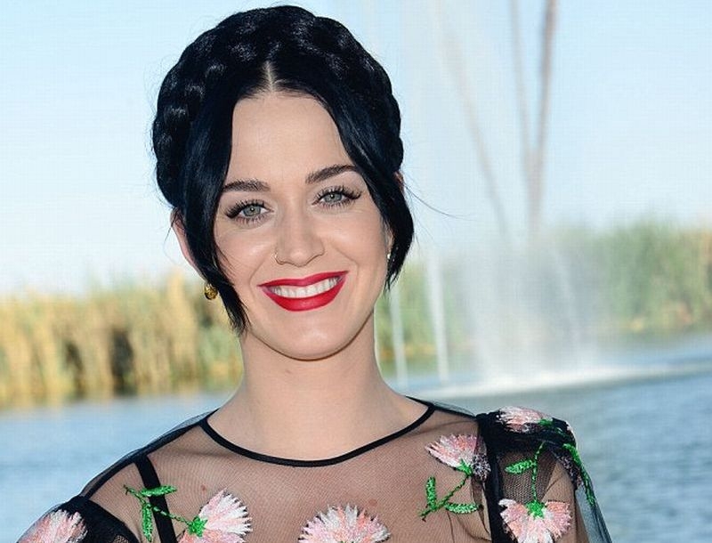 Katy Perry: Η see through εμφάνιση της στην Coachella