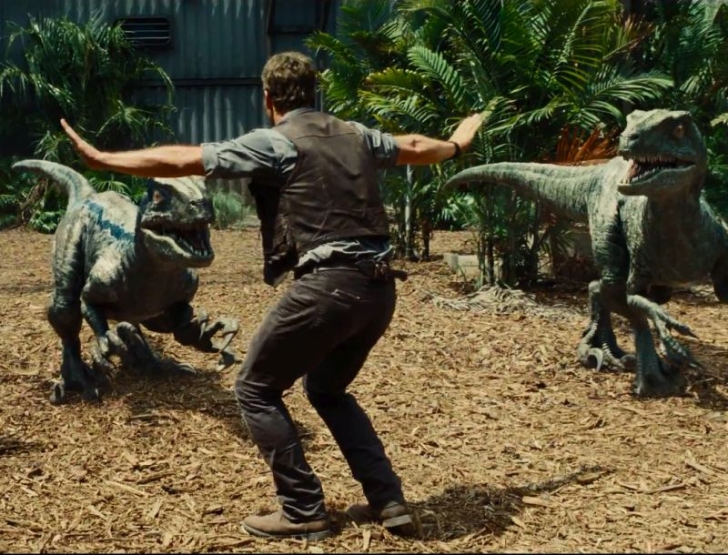 Jurassic World: Η περιπέτεια της χρονιάς έρχεται! (video)