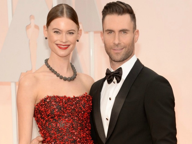 Να σας ζήσει! Έγιναν γονείς Adam Levine και Behati Prinsloo