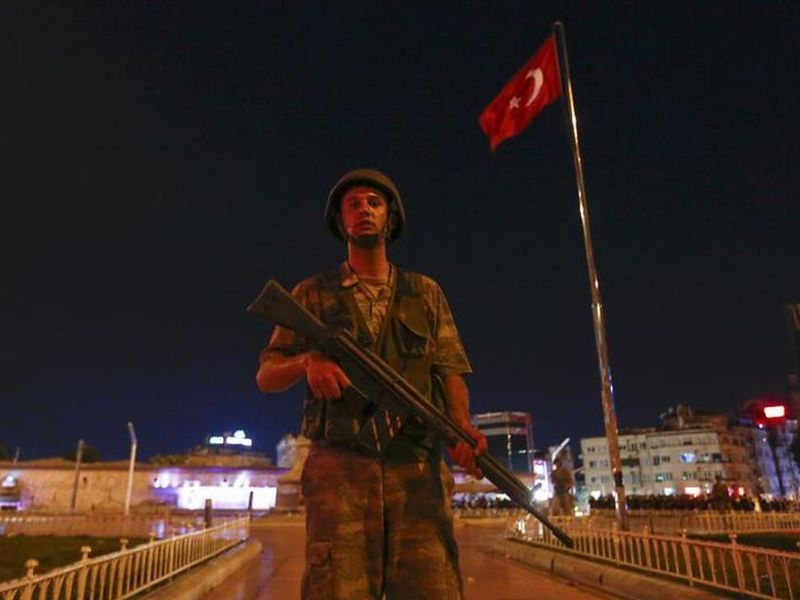 Πραξικόπημα στην Τουρκία- Όλες οι εξελίξεις