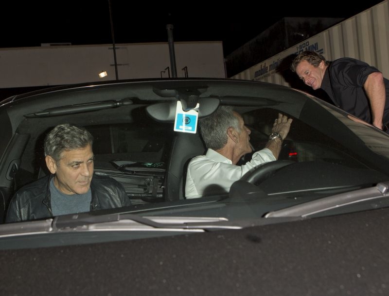 Boys Night για τον νιόπαντρο George Clooney