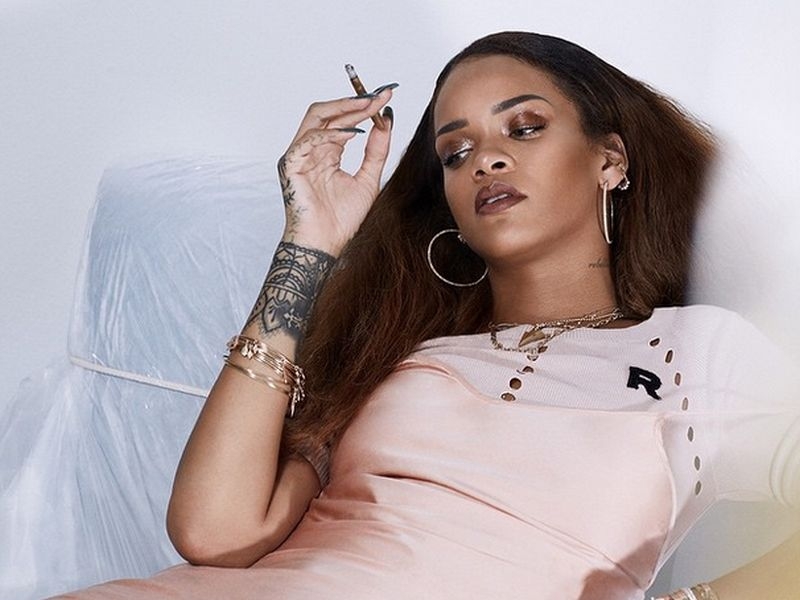 Rihanna : Η νέα της sexy φωτογράφιση για το Fader Magazine