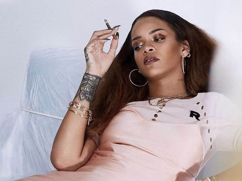 Rihanna : Η νέα της sexy φωτογράφιση για το Fader Magazine Rihanna : Η νέα της sexy φωτογράφιση για το Fader Magazine