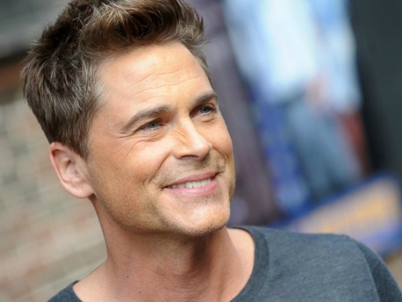 Rob Lowe είσαι ακόμα hot! Έχεις δει το γιο του;