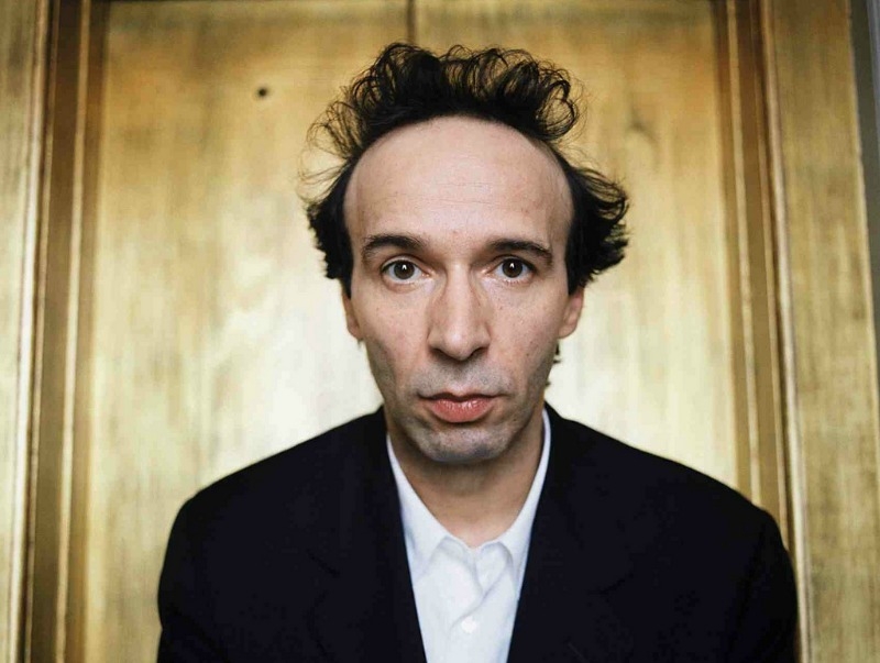 Η ζωή είναι (ακόμα) ωραία με τον Roberto Benigni! 10 λόγοι να το πιστέψεις