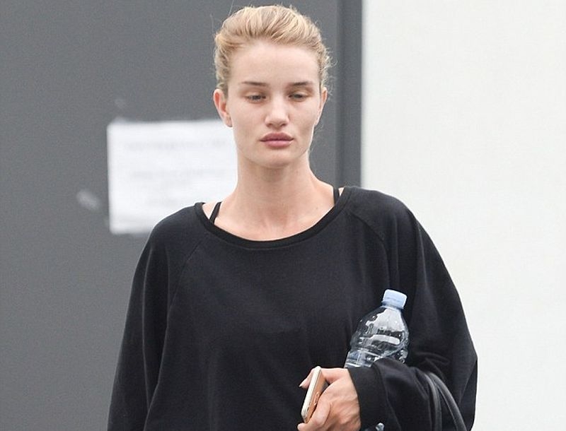 Rosie Huntington-Whiteley: Πανέμορφη και make up free