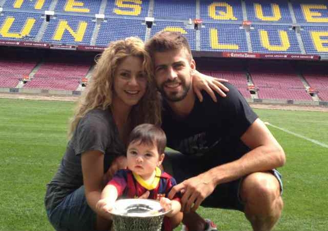 Ποιός χωρίζει; Shakira και Piqué σε τρυφερές στιγμές στη Βαρκελώνη 