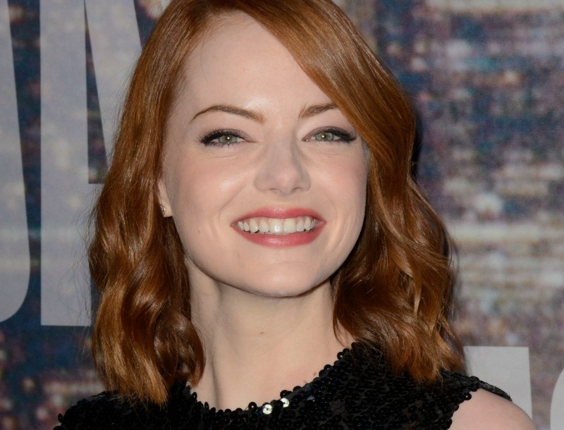 Emma Stone: Απαλό μακιγιάζ για χλωμές επιδερμίδες