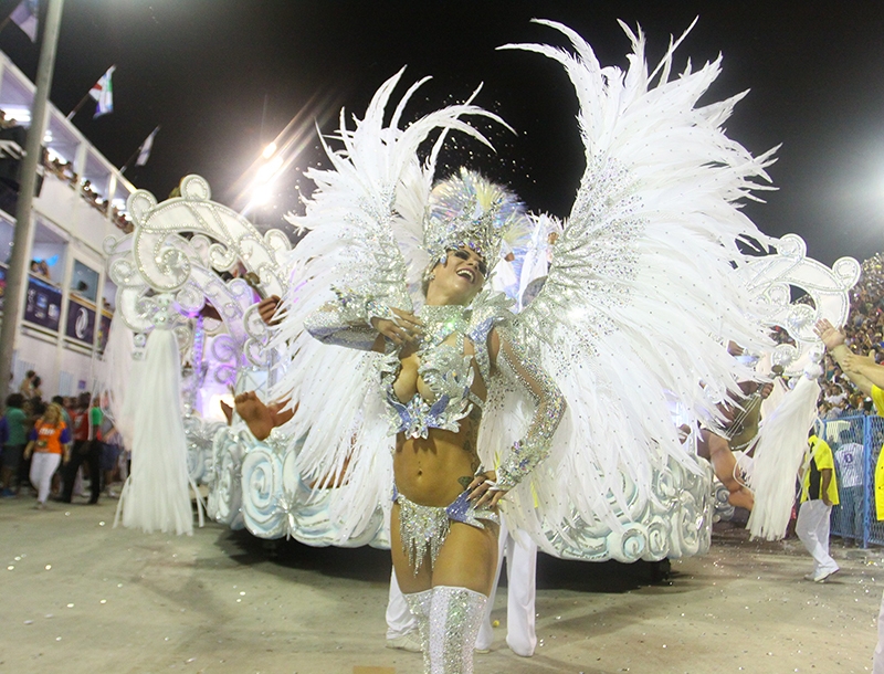 Σεξ, tinder και 70 εκατομμύρια προφυλακτικά στο καρναβάλι του Ρίο 