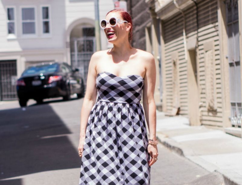Strapless φορέματα : 10 σχέδια για σέξι και chic εμφανίσεις Strapless φορέματα : 10 σχέδια για σέξι και chic εμφανίσεις