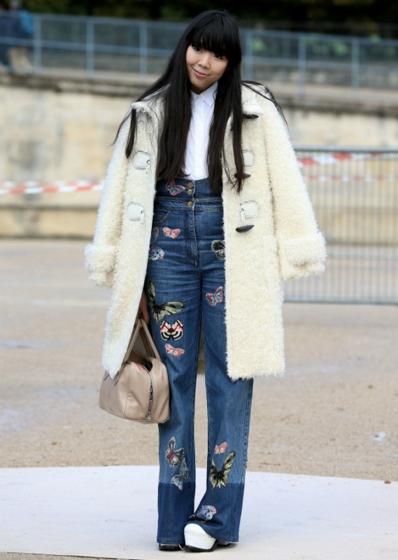 Street style : Η fashion blogger Susie Lau σου δείχνει πως να φορέσεις την τζιν σαλοπέτα το φθινόπωρο