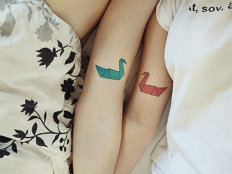 BFF: Σφράγισε τη φιλία σας με ένα best friend tattoo