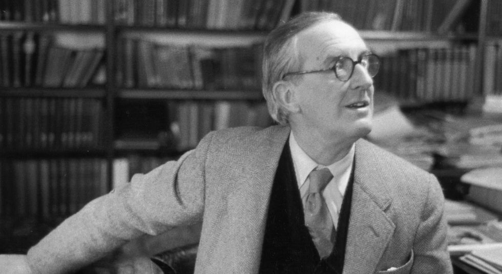 Let s talk about Tolkien! H ιστορία του Άρχοντα των Δαχτυλιδιών σε 1.081 λέξεις