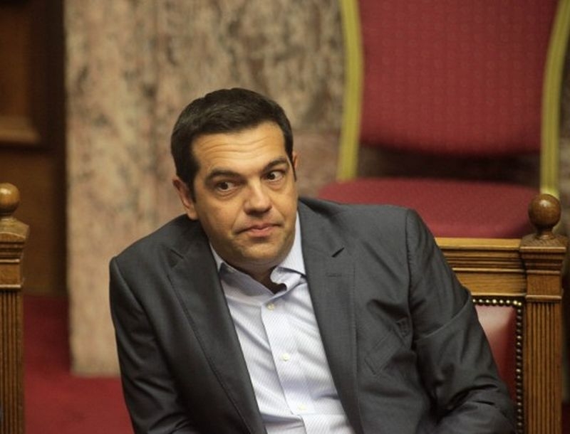 Ψηφίστηκε το τρίτο μνημόνιο-Συνεχίζονται οι απώλειες για τον ΣΥΡΙΖΑ