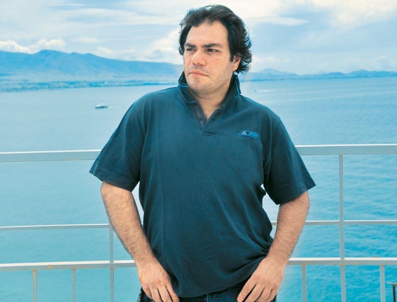 Πέθανε ο σκηνοθέτης Μανώλης Τζιράκης