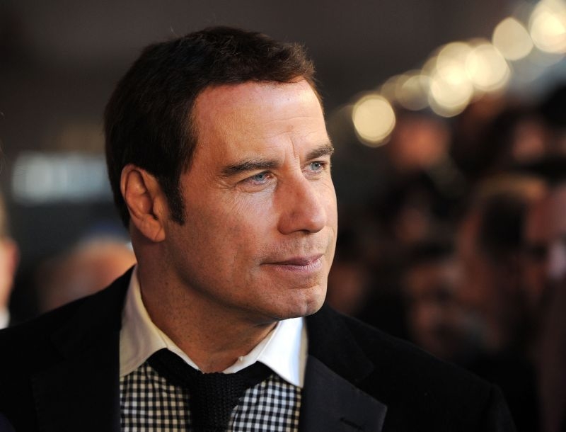 Σπάνια φωτογραφία: Ο John Travolta δείχνει την φαλάκρα του