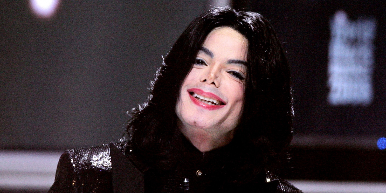 Νέες κατηγορίες παιδεραστίας κατά του Michael Jackson! Νέες κατηγορίες παιδεραστίας κατά του Michael Jackson!