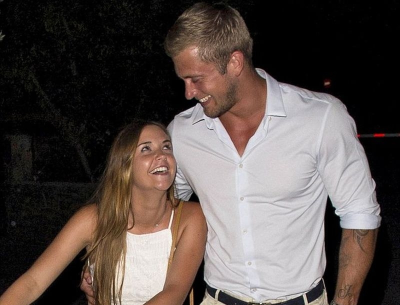 Dan Osborne: Έκανε πρόταση γάμου στην σύντροφο του στην Ελλάδα!