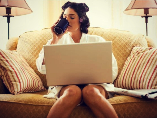 Δυσκολεύεσαι να αφήσεις τη δουλειά στο σπίτι; 5 τρόποι για πραγματική απεξάρτηση