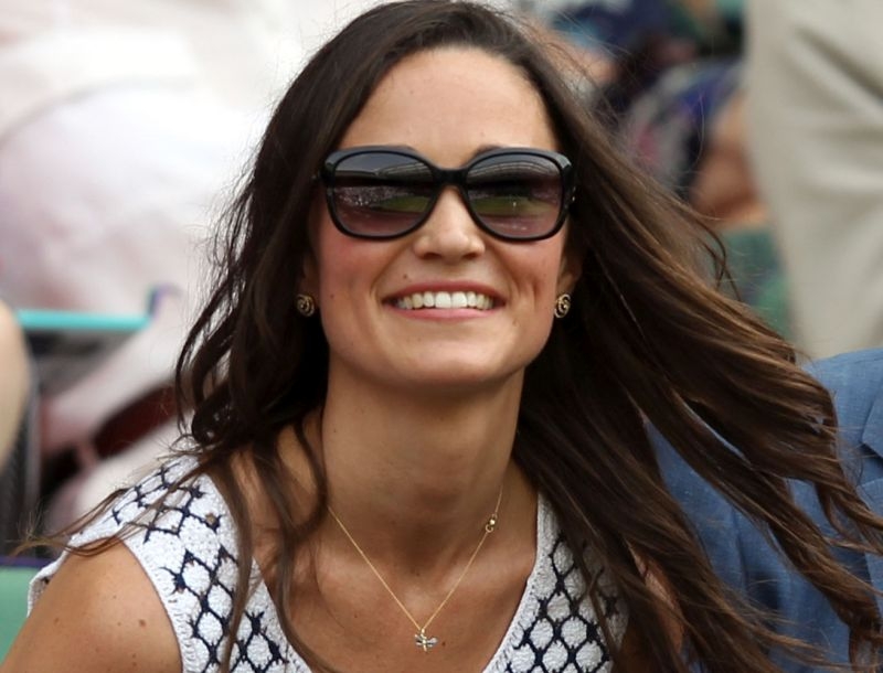 Η Pippa Middleton συγκρίνει τα οπίσθια της με εκείνα της Kim Kardashian