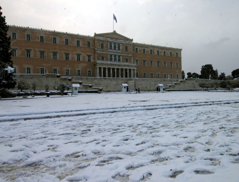 Κακοκαιρία: Σε λευκό κλοιό η Αττική! Πότε βελτιώνεται ο καιρός