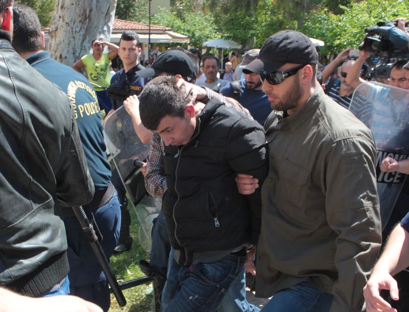 Υπόθεση Άννυ:Nέες συγκλονιστικές αποκαλύψεις-Κύκλωμα παιδοφιλίας πίσω από την δολοφονία; Υπόθεση Άννυ:Nέες συγκλονιστικές αποκαλύψεις-Κύκλωμα παιδοφιλίας πίσω από την δολοφονία;