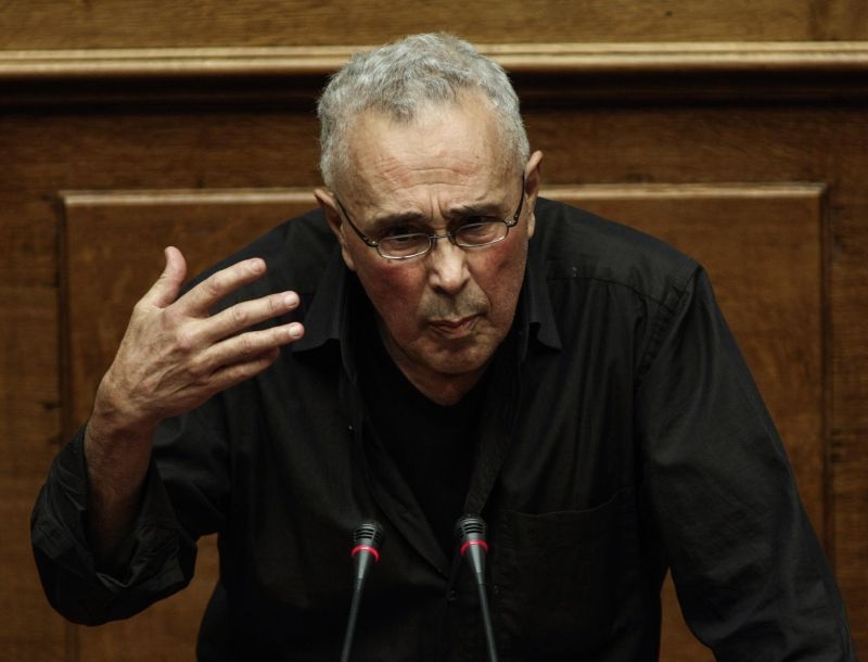 Κώστας Ζουράρις: Η Βουλή του υποκλίθηκε μιλώντας αρχαία ελληνικά